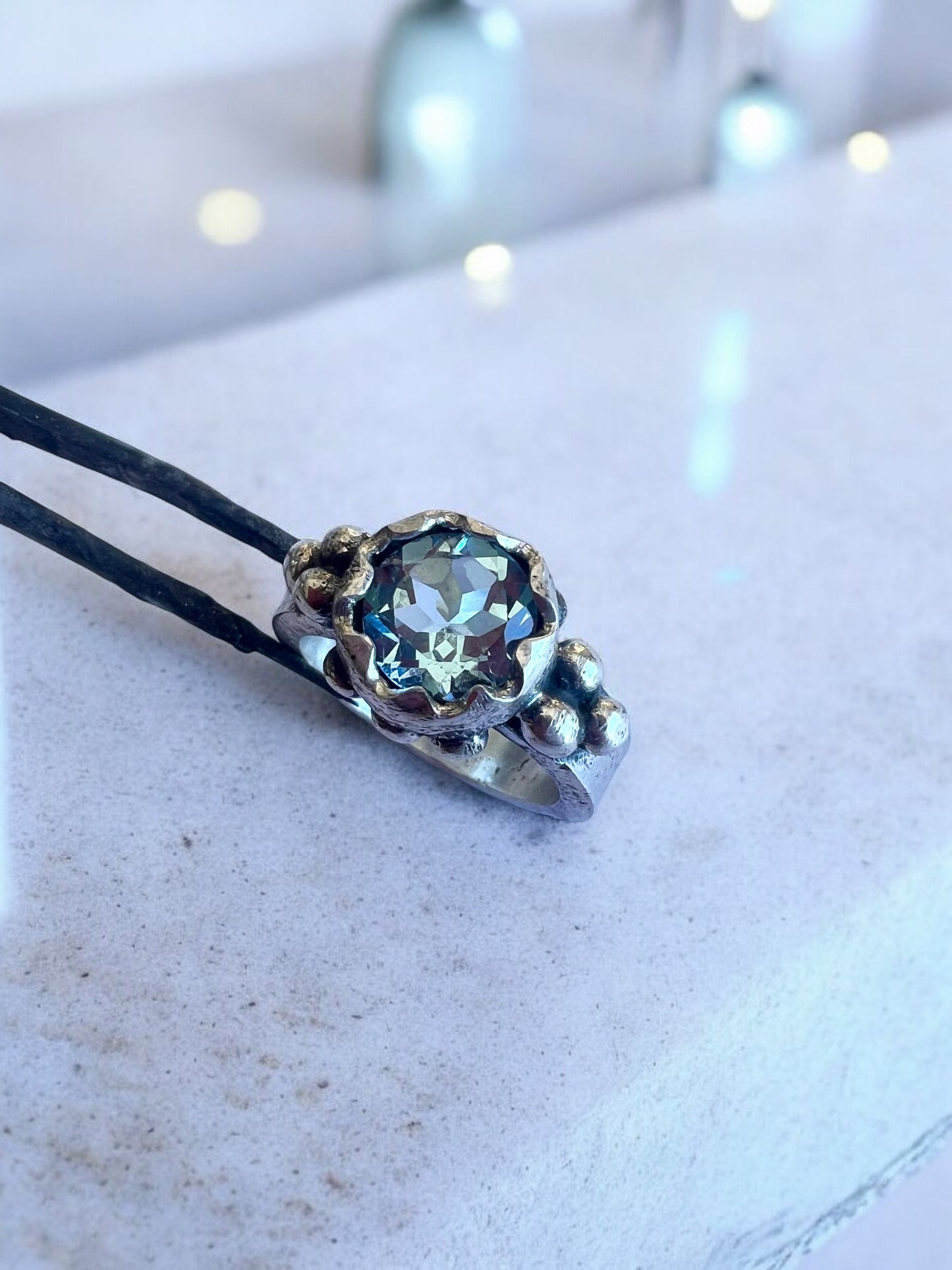 Anillo Trinidad zigzag - Topacio sky - Talla 12