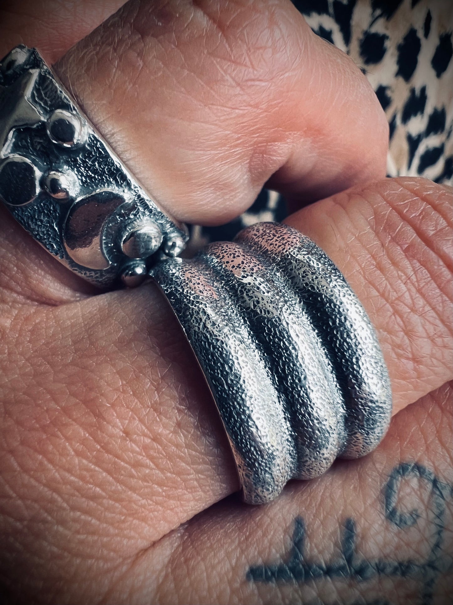 Anillo Media Caña Triple (Talla 17)