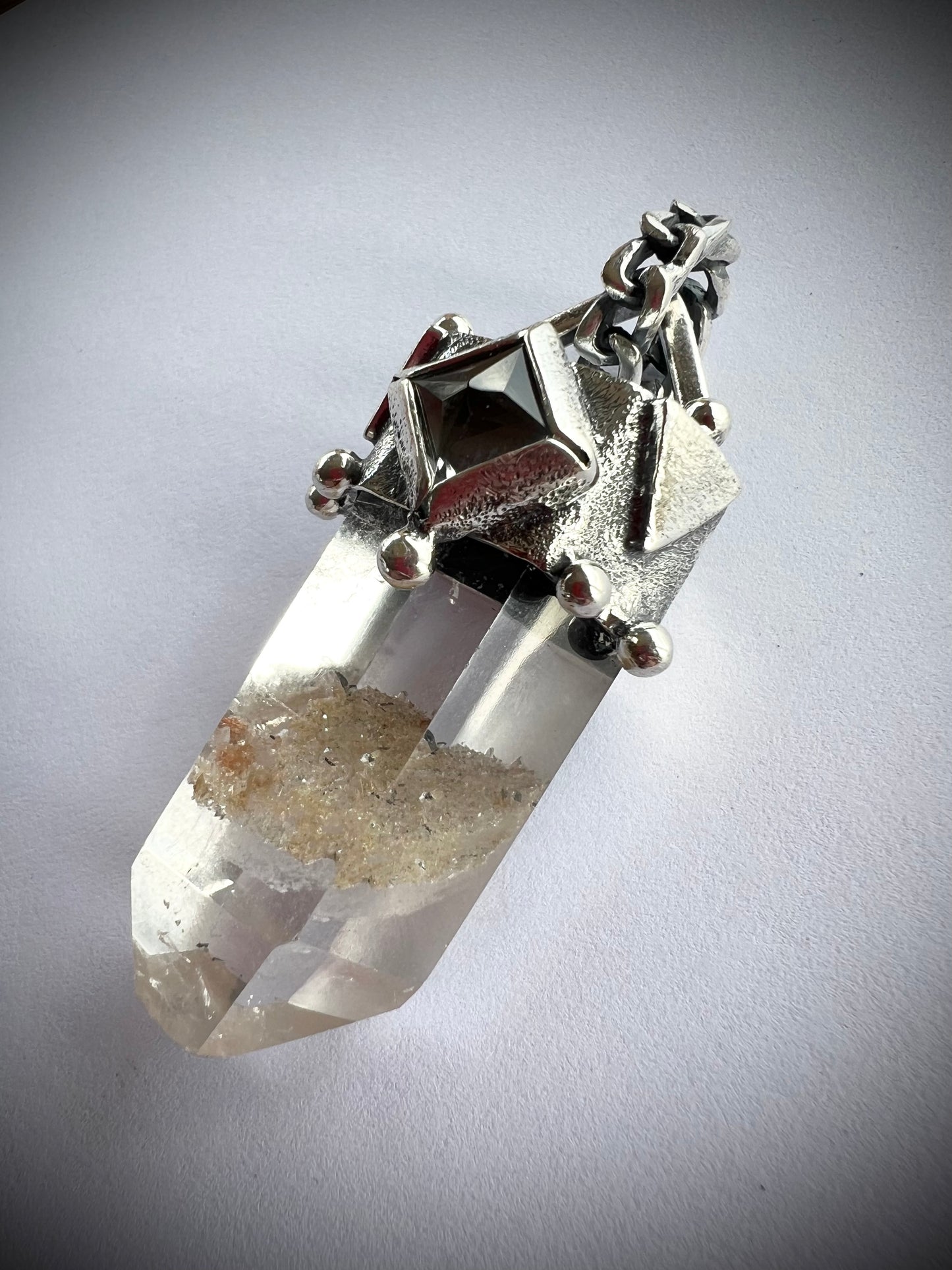 Colgante punta Quartz Beach