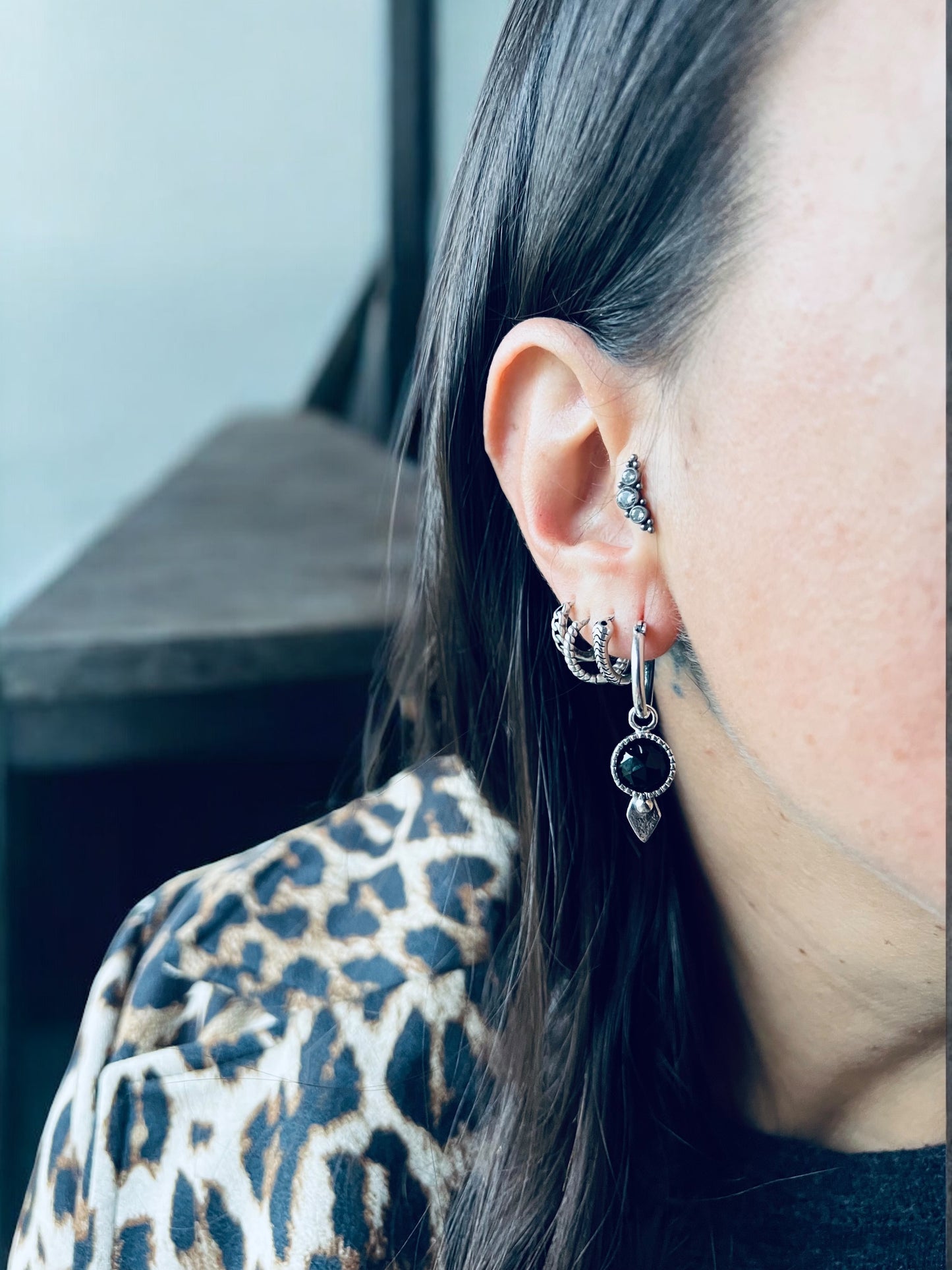 NEW! Aros Niulars Fancy Diamante (Onix negro)