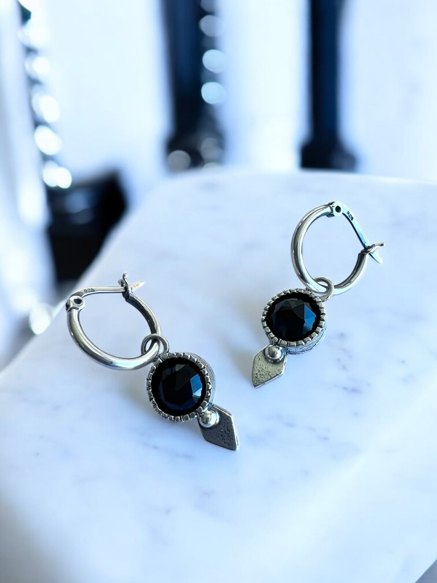 NEW! Aros Niulars Fancy Diamante (Onix negro)