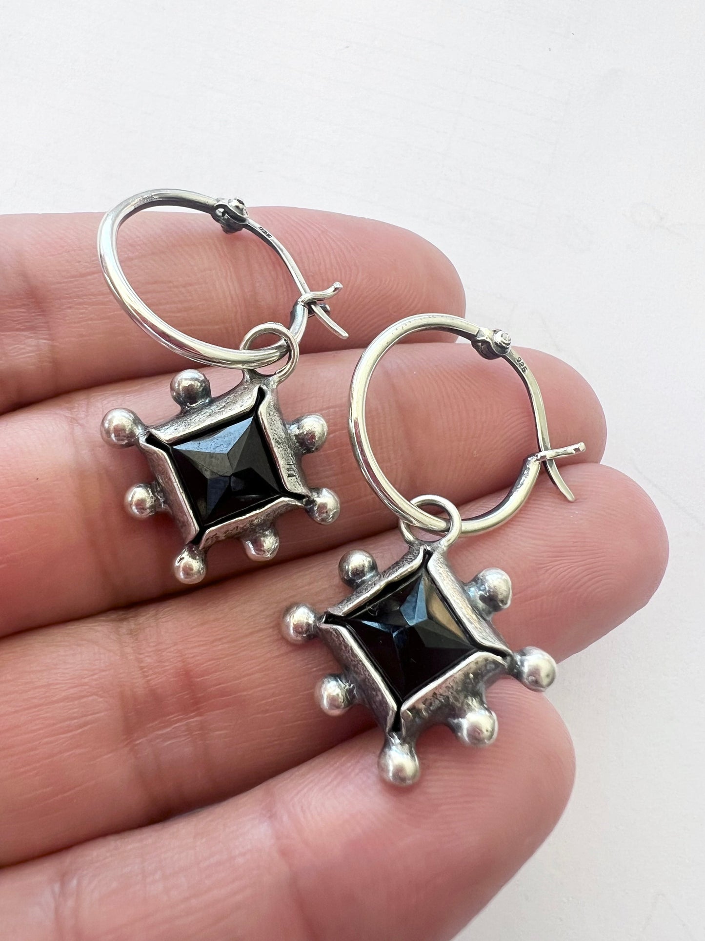 Aros Baby Piramide Rombo G Cuarzo Cristal