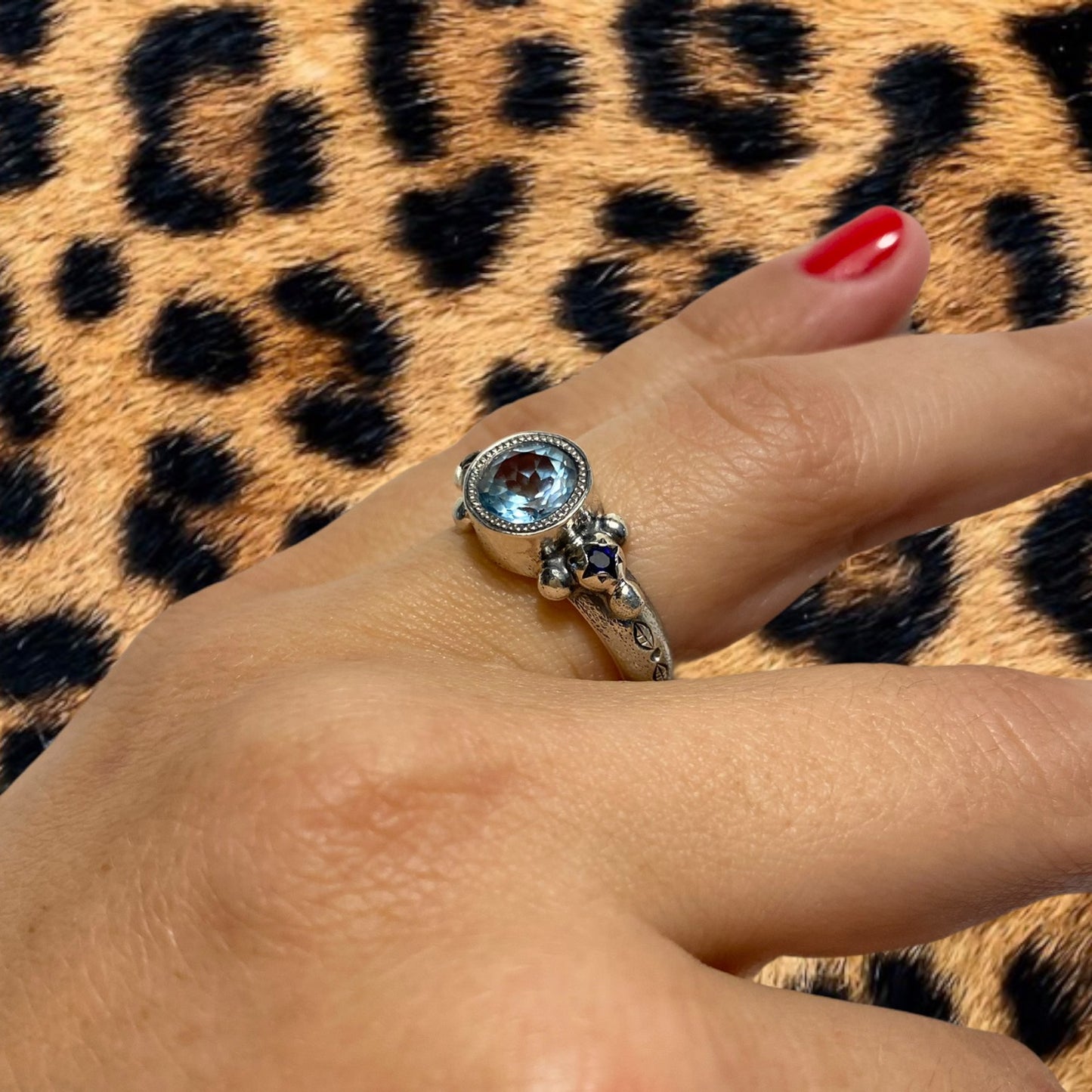 Anillo Niu / Desde: