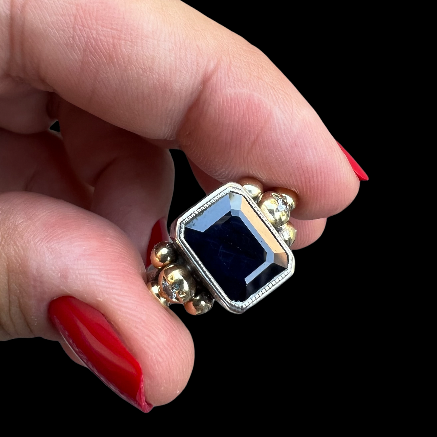 Reina Maria Georgette a.k.a Quita / Desde :