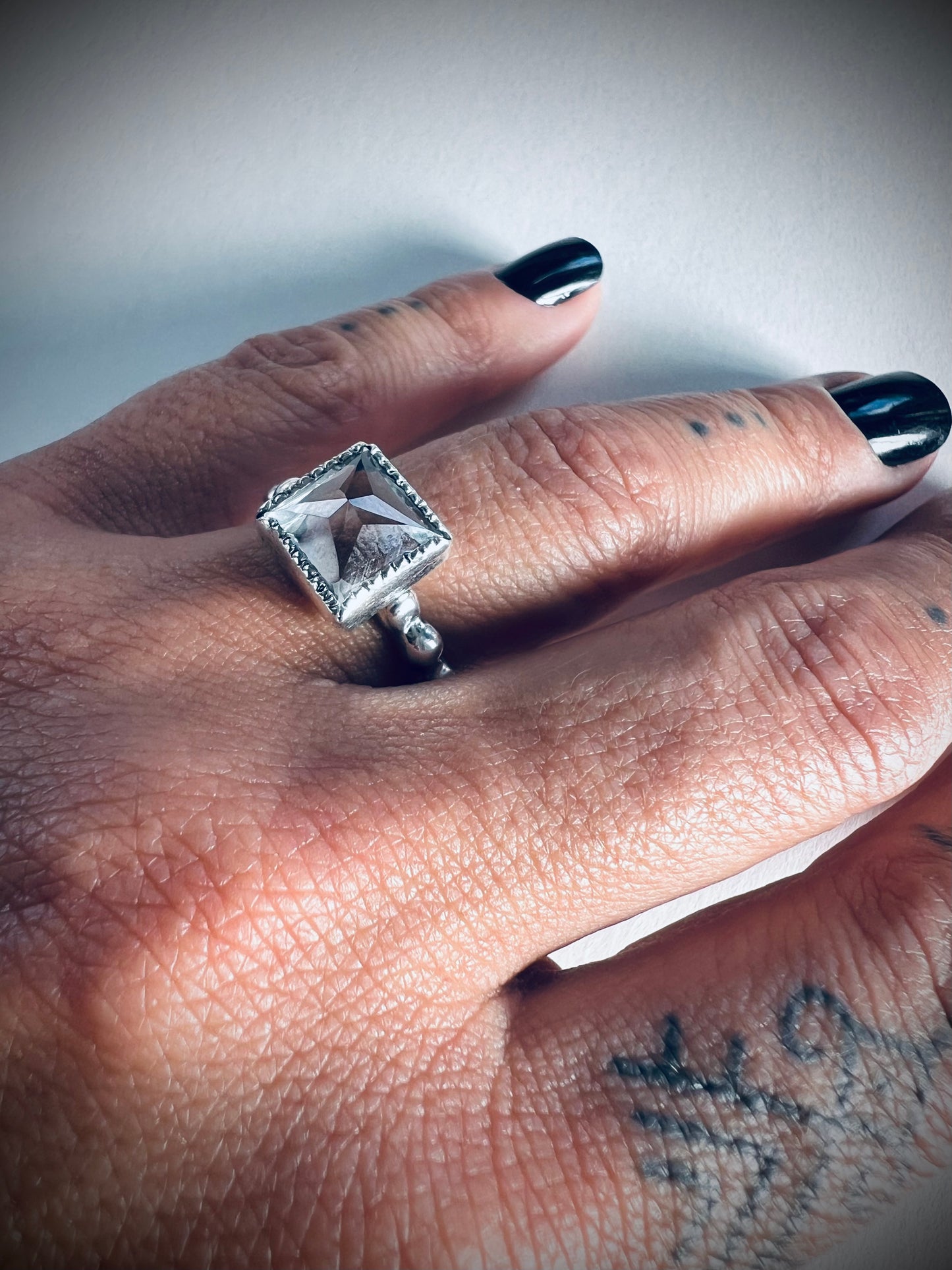 NEW ! Anillo Carolina - Talla 13.5