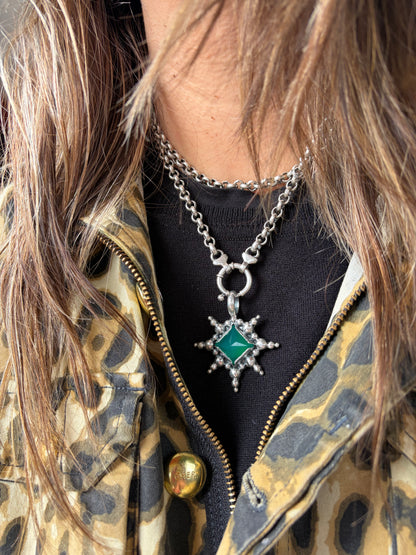 NEW! Colgante Piramide "Firework" Onix verde