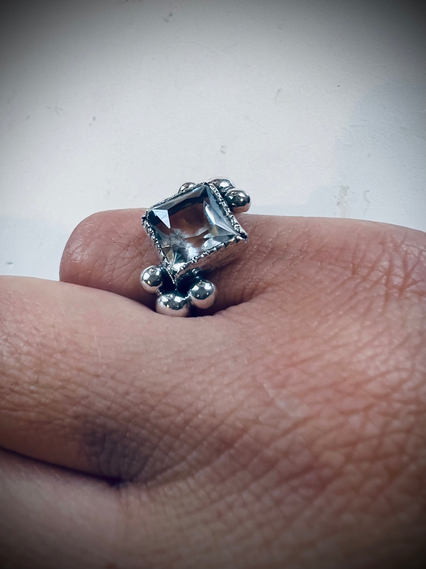 NEW! Anillo Constanza - Talla 12