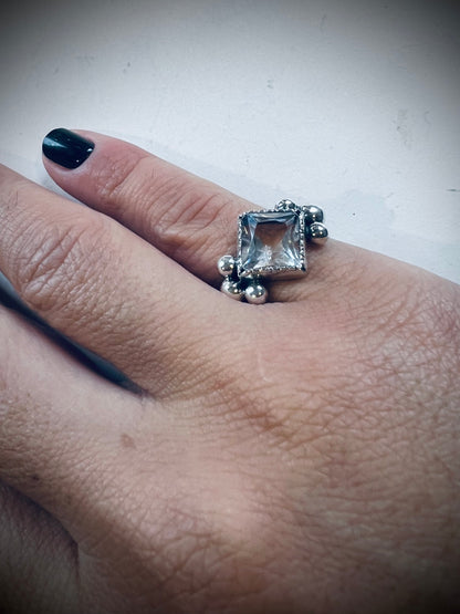 NEW! Anillo Constanza - Talla 12