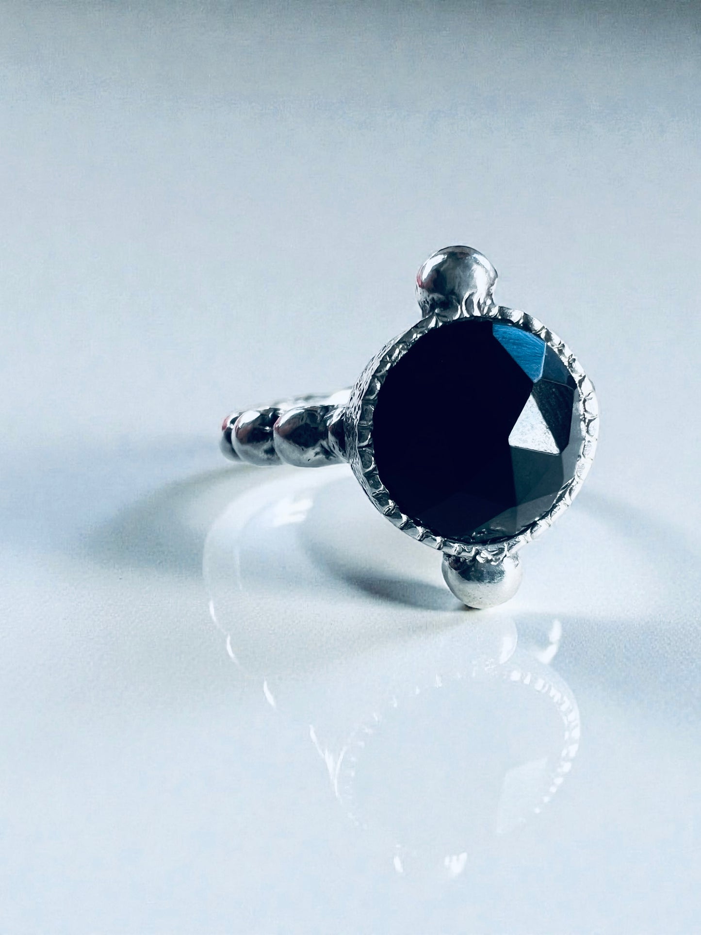 NEW ! Anillo Carla - Talla 10.5