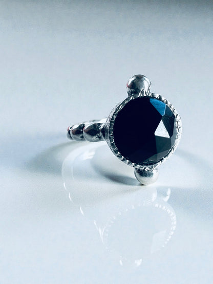 NEW ! Anillo Carla - Talla 10.5