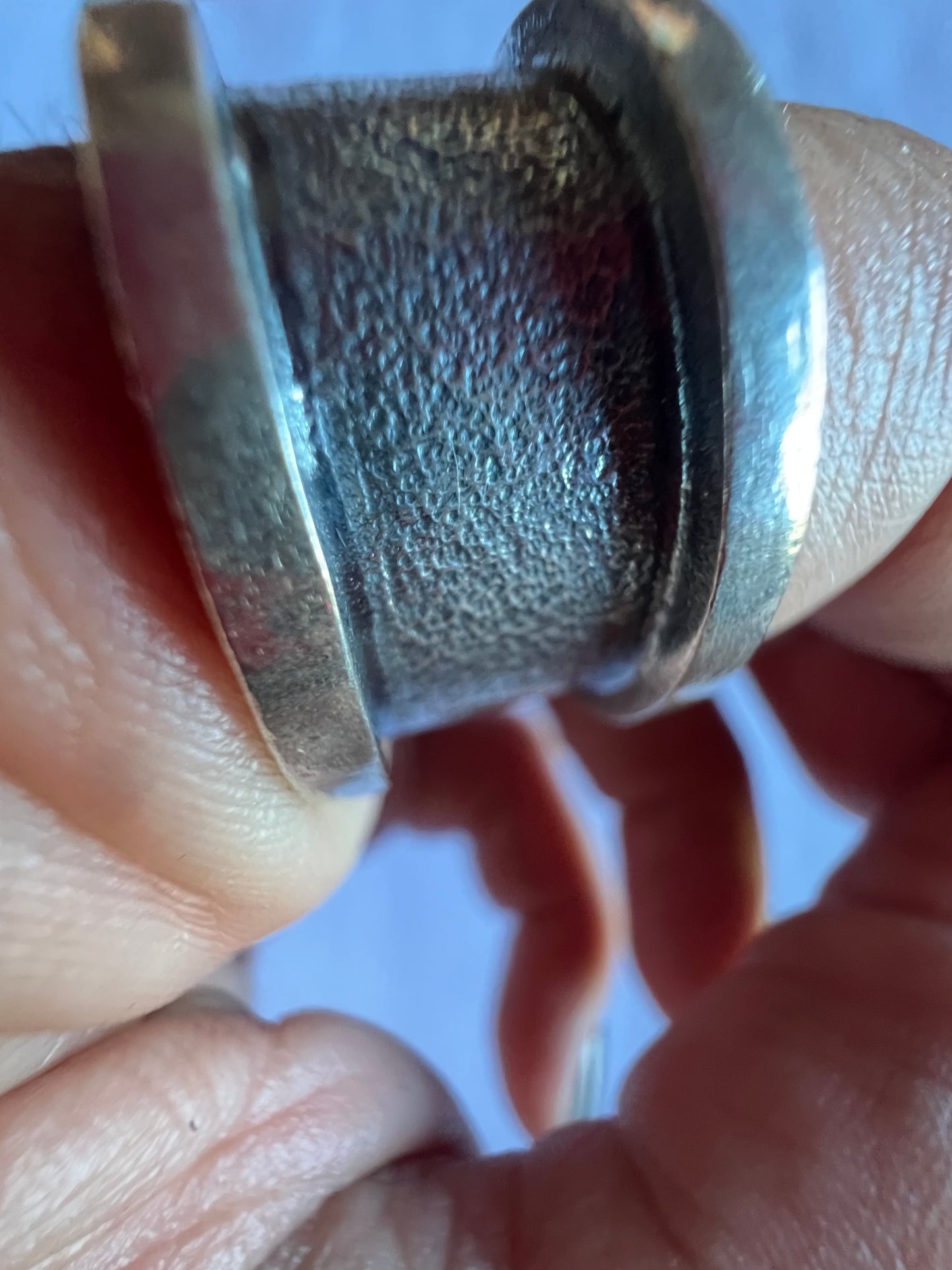 Anillo Yanfi Liso Grande Talla 20