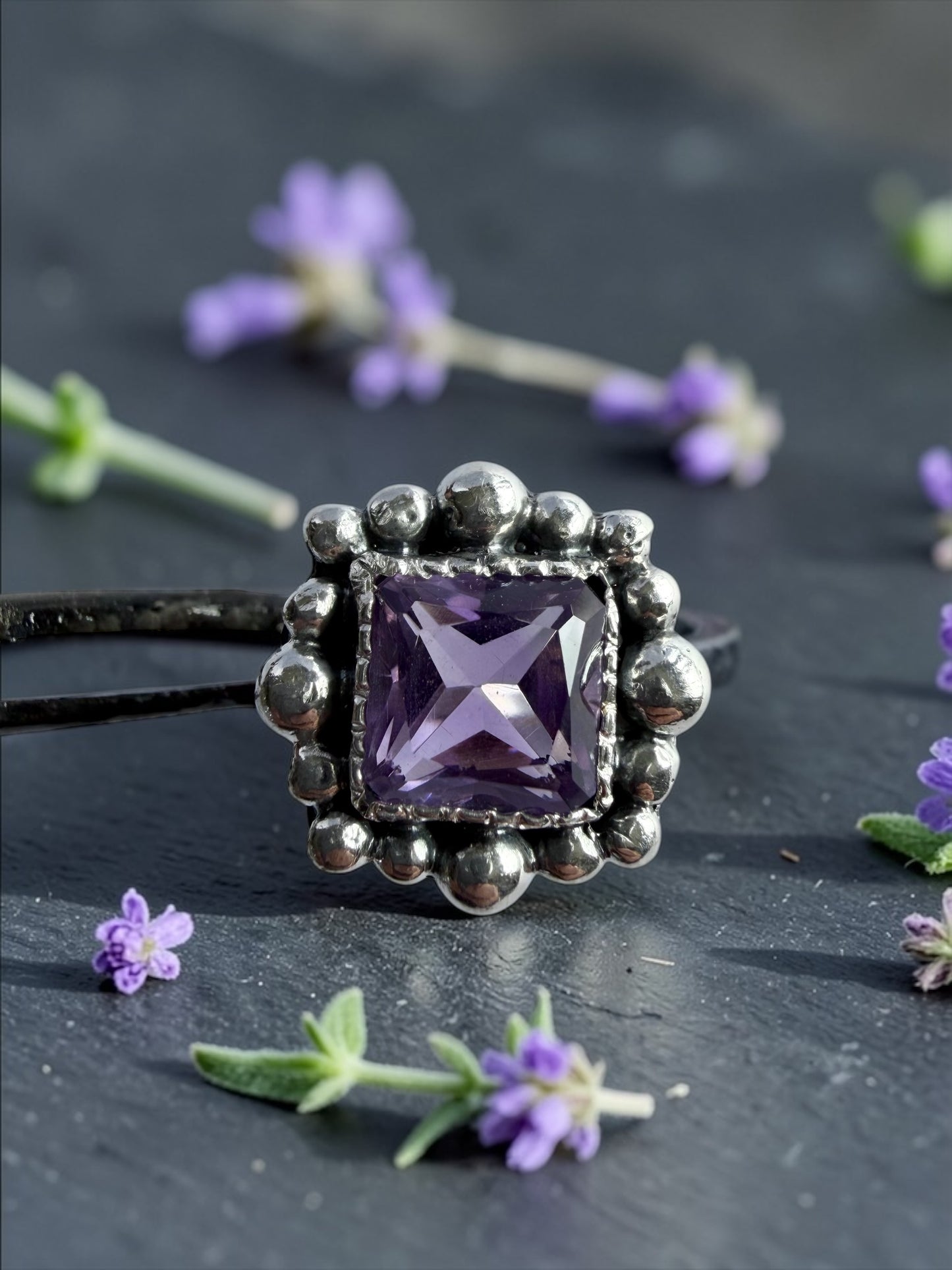 NEW! Anillo Flo - Talla 14 , Amatista