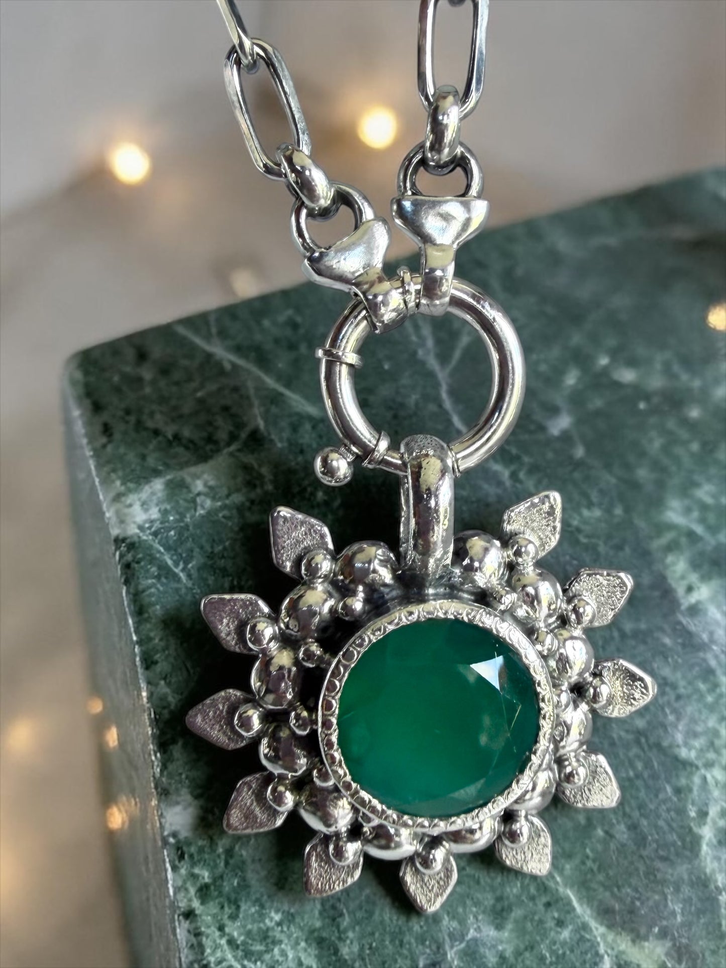NEW! Colgante Tuxtla onix verde