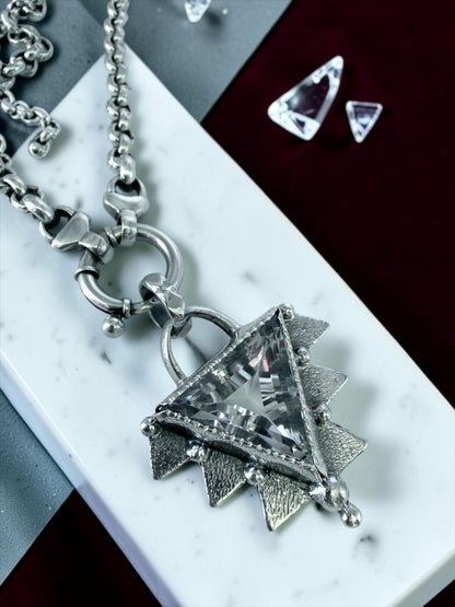 NEW! Colgante Mexican Triangle