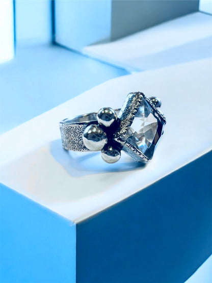 NEW! Anillo Constanza - Talla 12