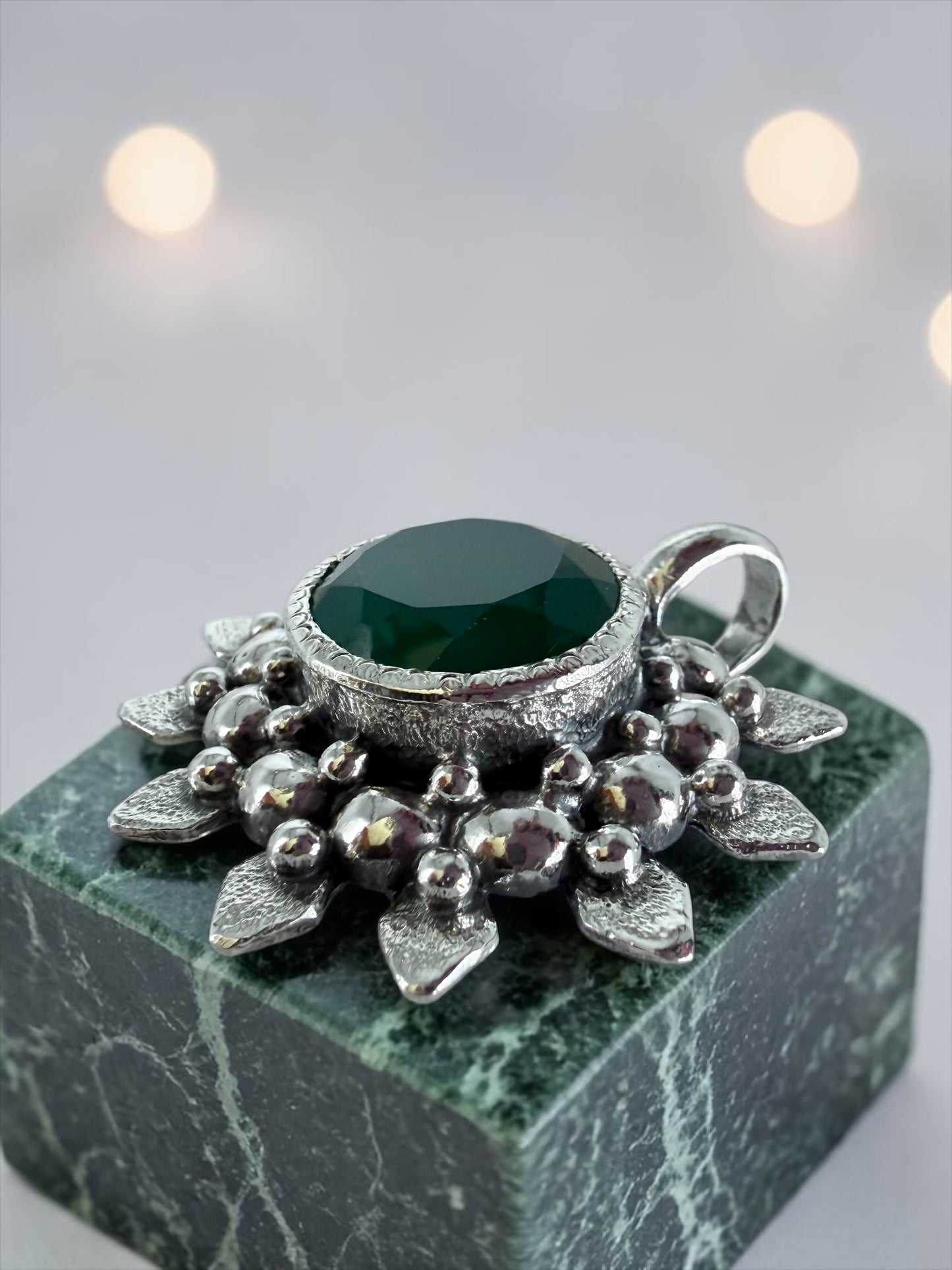 NEW! Colgante Tuxtla onix verde