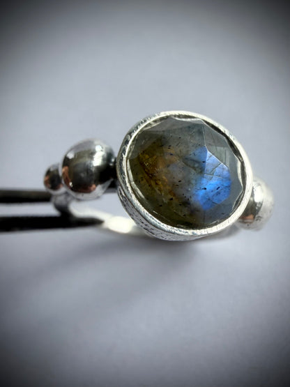 NEW ! Anillo Roberta B- Talla 13