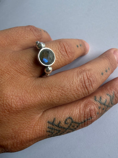 NEW ! Anillo Roberta B- Talla 13