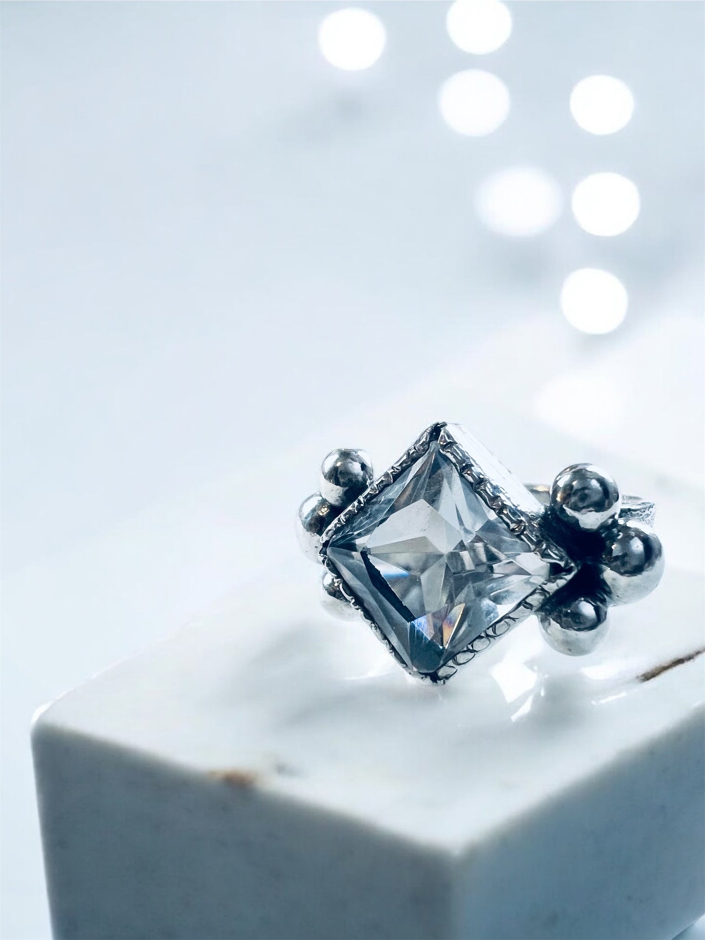 NEW! Anillo Constanza - Talla 12