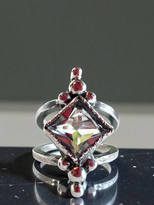 NEW! Anillo Siena - Talla 11.5