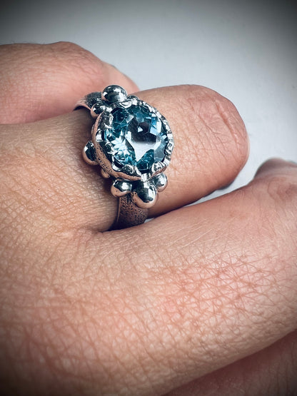 Anillo Cona - Talla 14.5