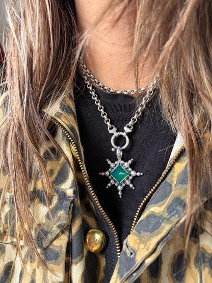 NEW! Colgante Piramide "Firework" Onix verde