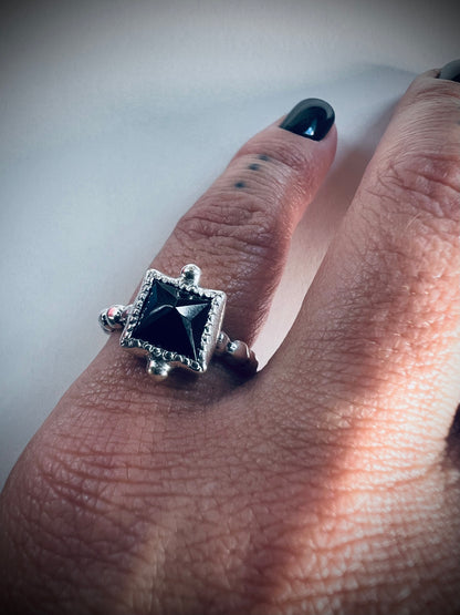 NEW ! Anillo Camila - Talla 11