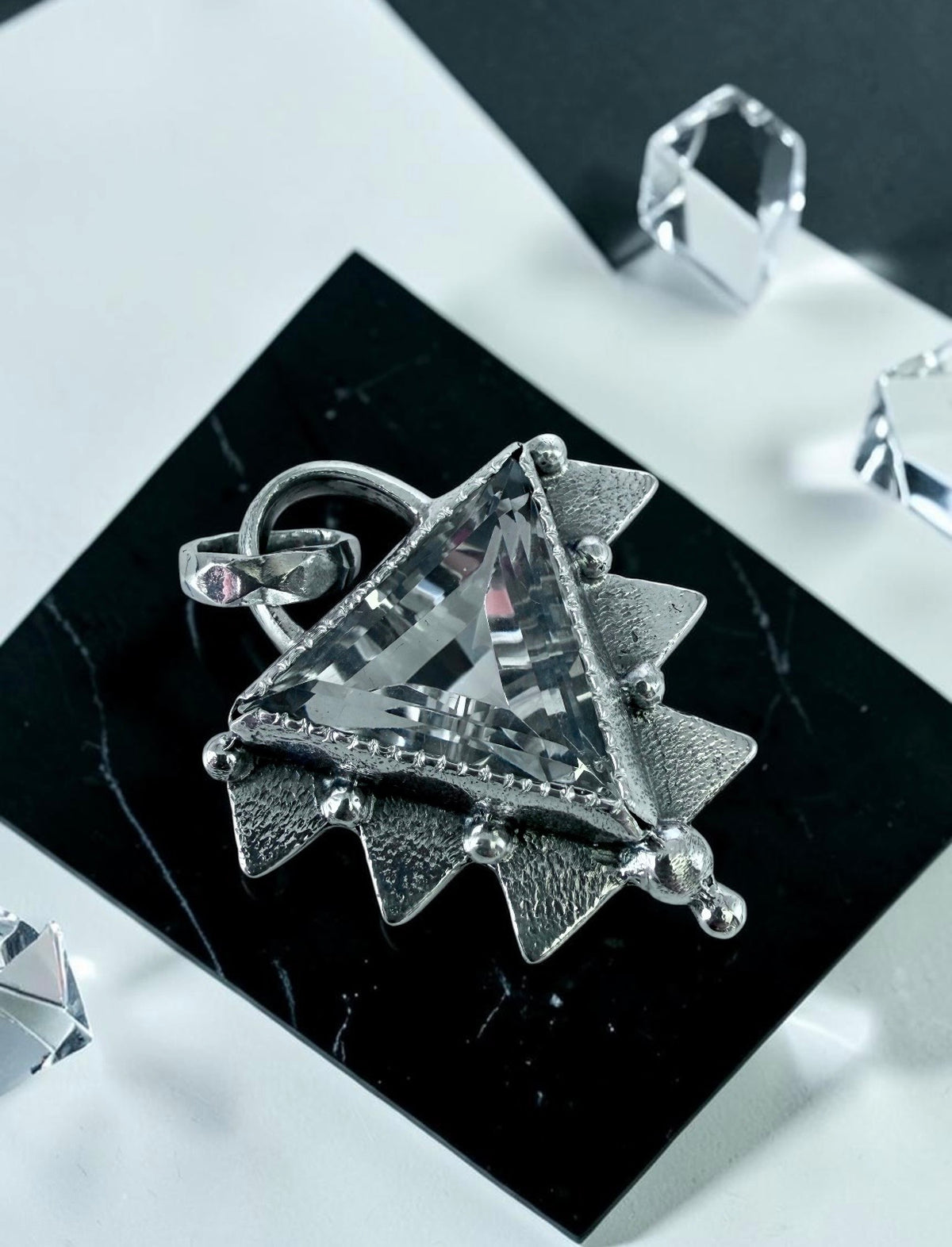NEW! Colgante Mexican Triangle