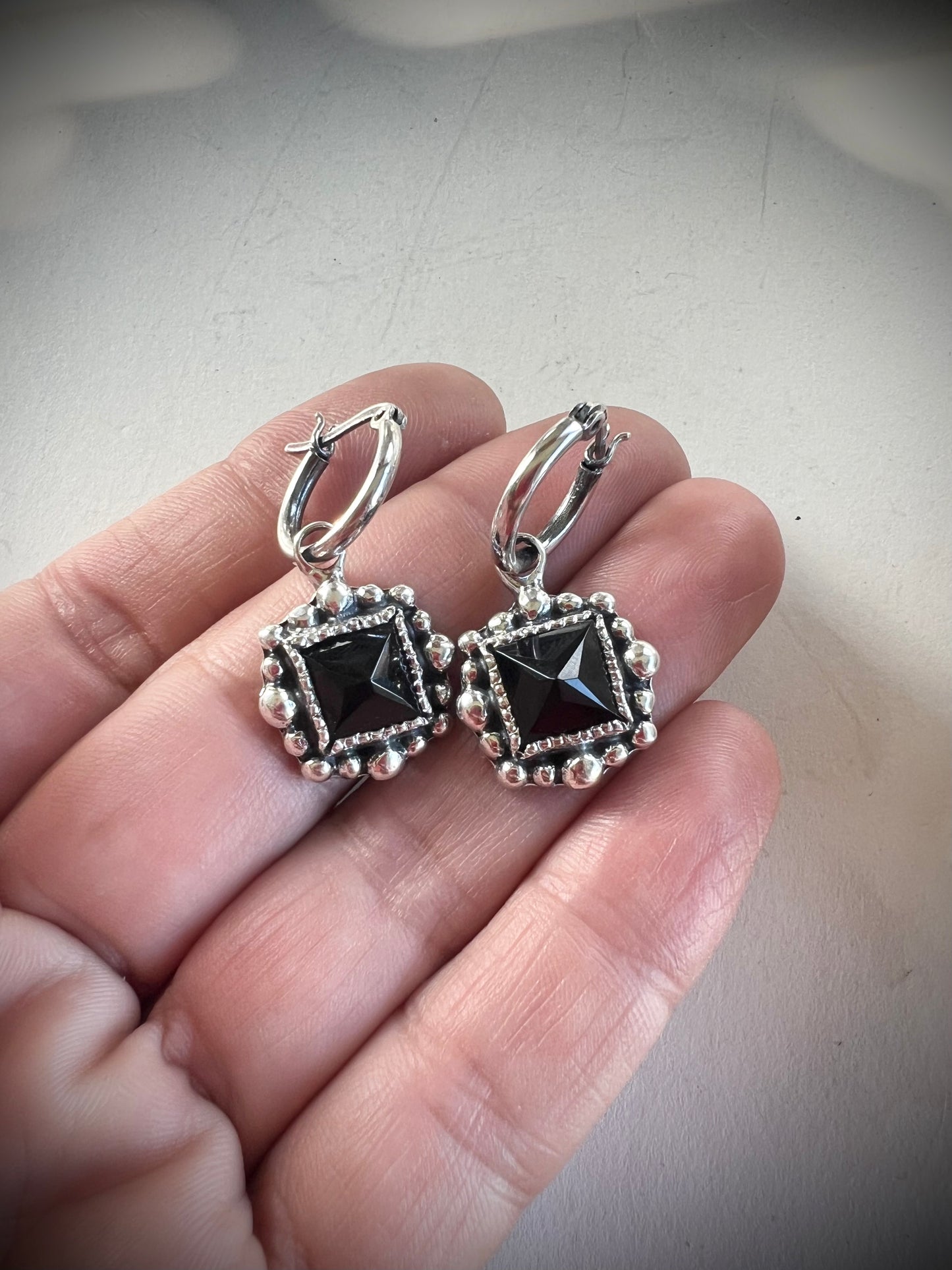 NEW! Aros Florencia - Ónix negro