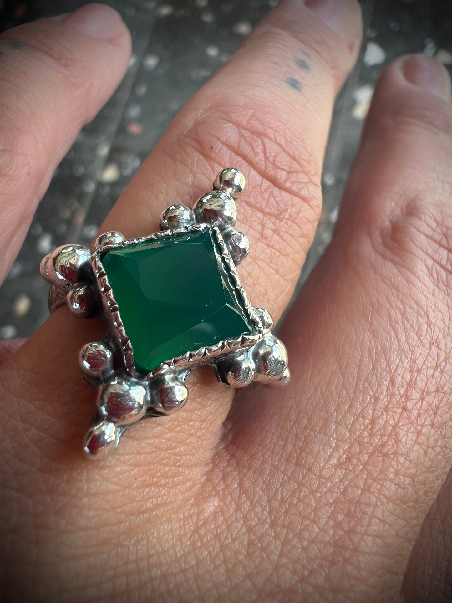 NEW! Anillo “La Familia” - Talla 14