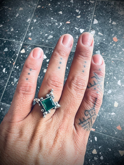 NEW! Anillo “La Familia” - Talla 14