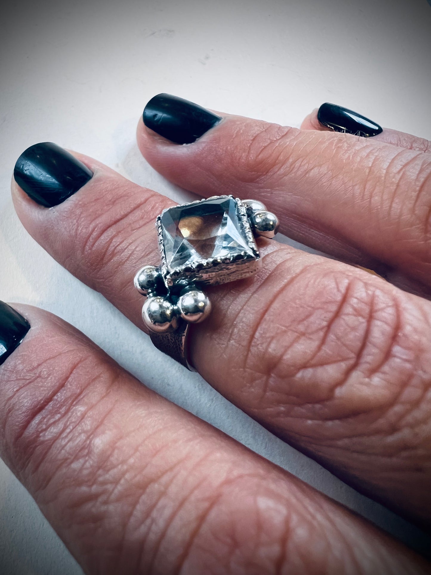 NEW! Anillo Constanza - Talla 12