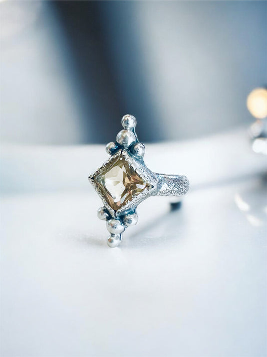 NEW! Anillo Santino - Talla 15