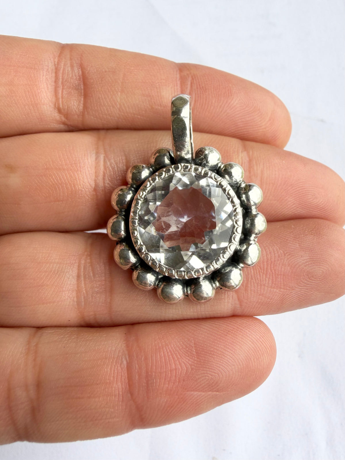 NEW! Colgante Charlis (Cuarzo cristal)