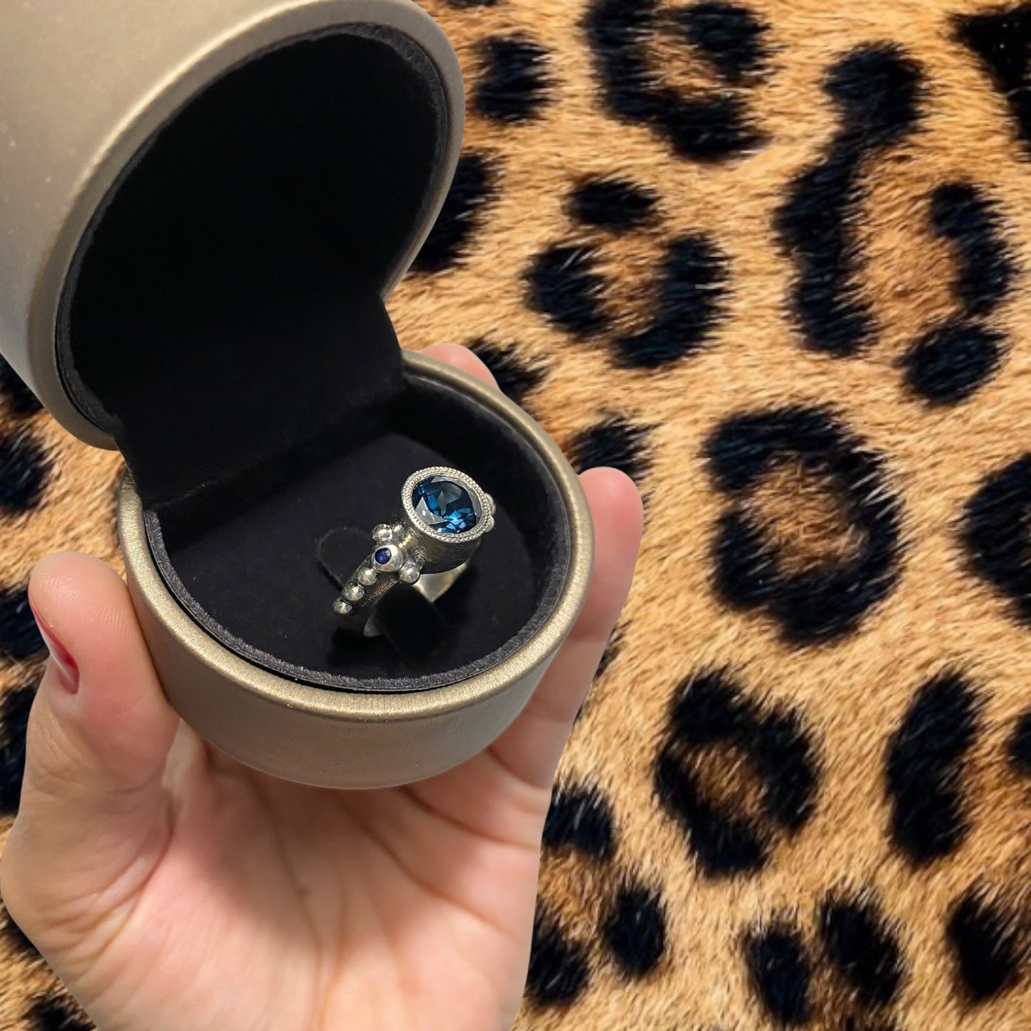 Anillo Clara / Desde: