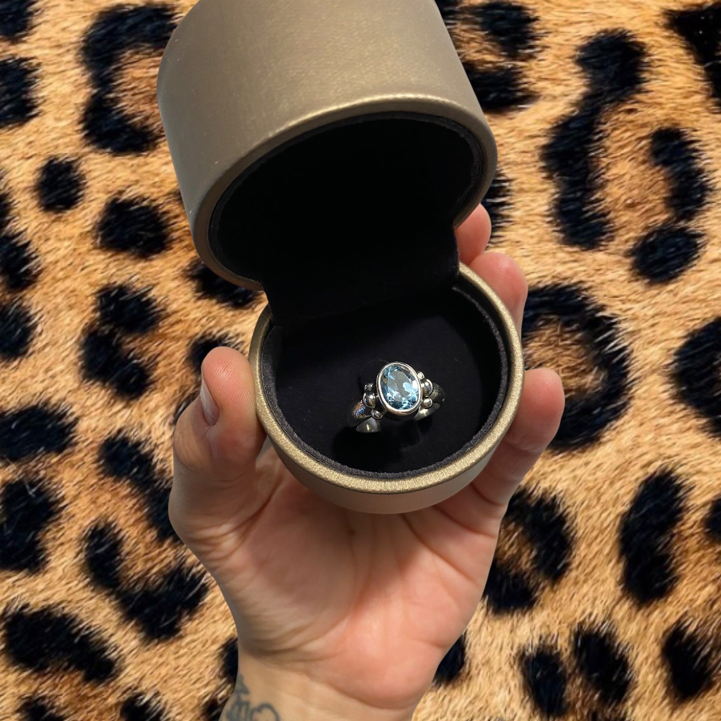 Anillo Carlotta / Desde: