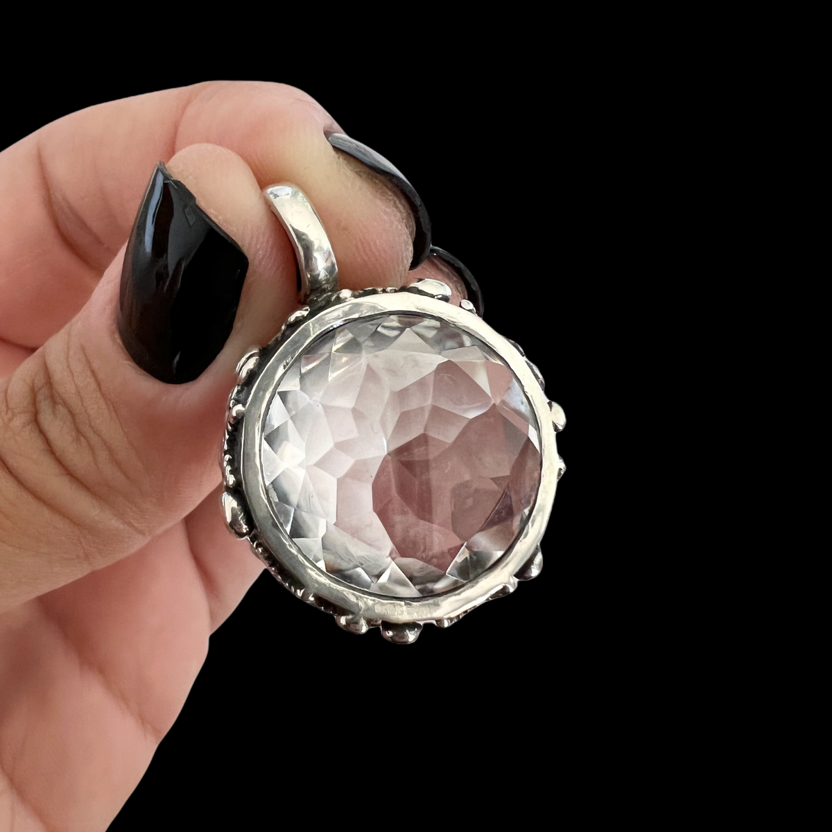 NEW! Colgante Foco de Luz Copito (Onix negro)